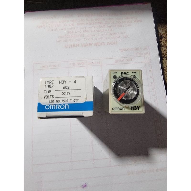 Role thời gian H3Y- 4- 60S 12V kèm đế