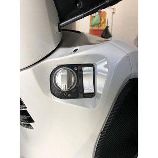 Núm SEAT Nhôm CNC Bật Mở Yên Xe Máy
