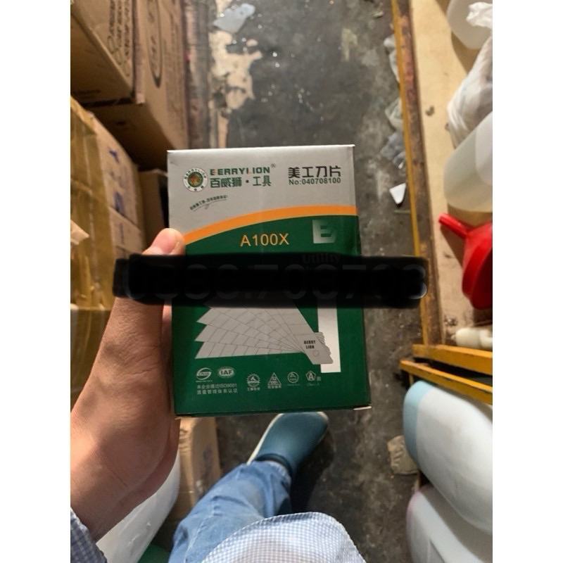 Combo 1 hộp 200 lưỡi dao rọc giấy