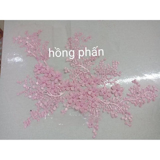 Hoa ren trang trí váy