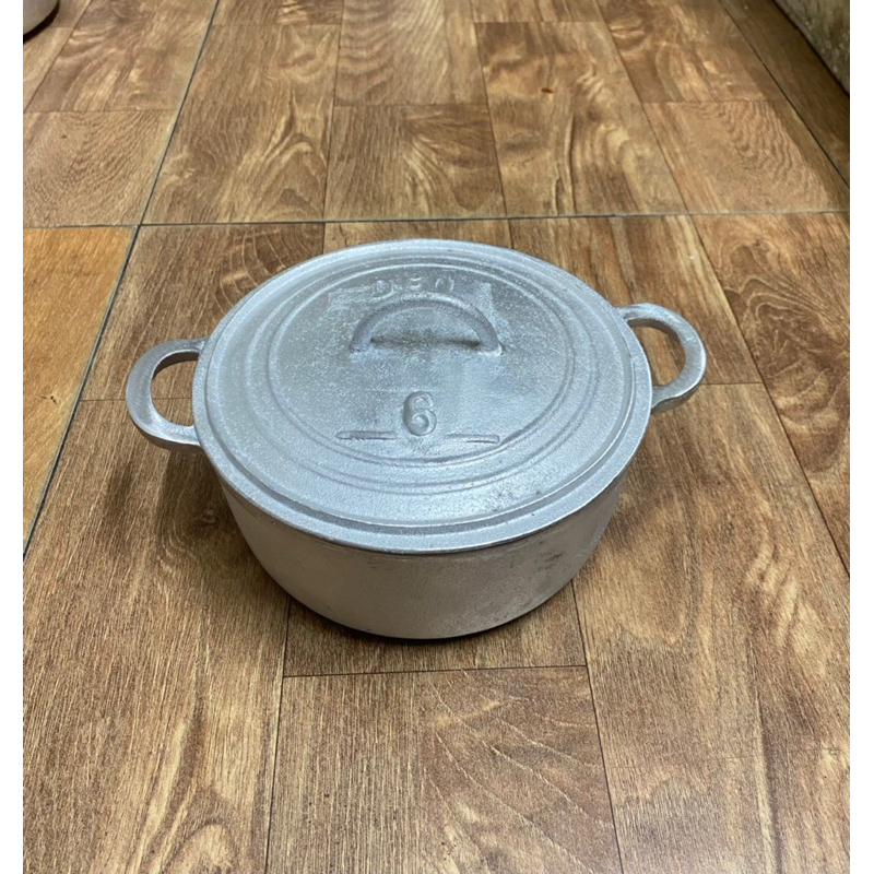 XOONG GANG ĐÚC THỦ CÔNG LÀNG NGHỀ SỐ 6 ( ĐK 18cm )