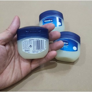-Sáp Dưỡng Ẩm Da Đa Năng Vaseline 49g Original