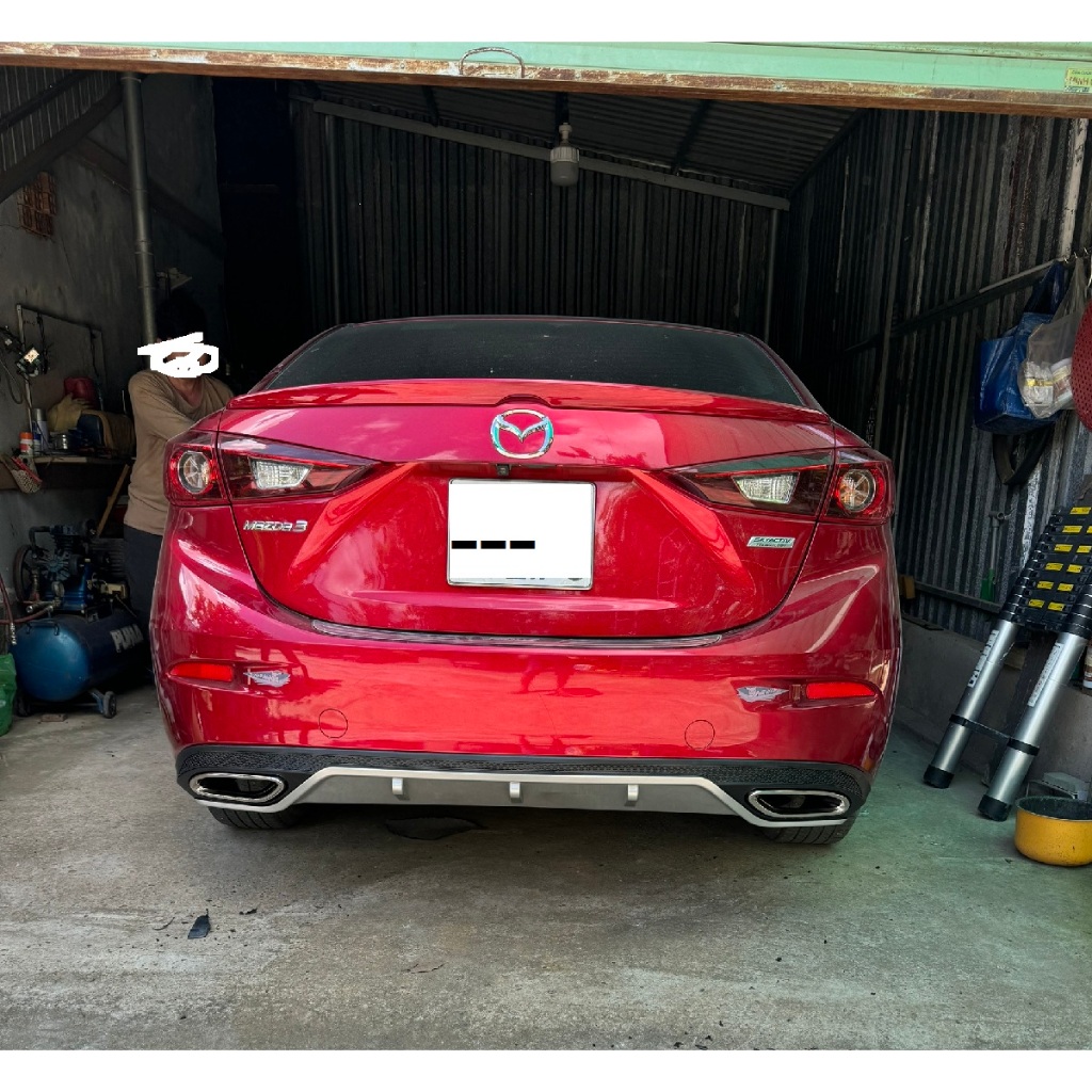 Líp pô, lippo mazda 3 zin theo xe 2015 - 2019