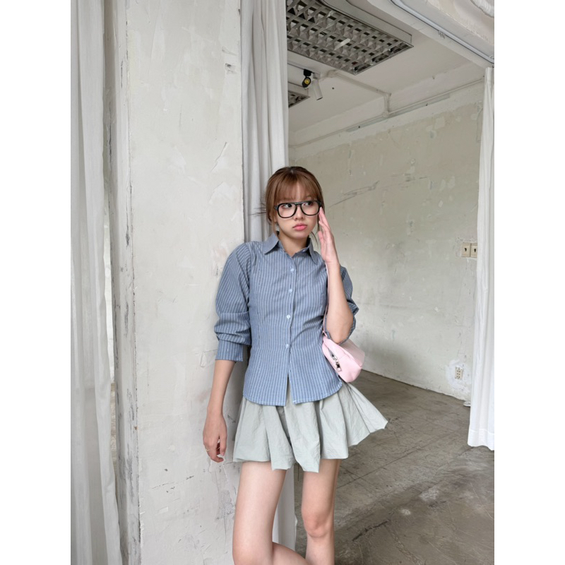 AH30 WYNN SHIRT Sơ Mi Kẻ Sọc Wepretty Clothes Chất Liệu Thô Kate Phối Nơ Phong Cách Hàn Quốc | BigBuy360 - bigbuy360.vn