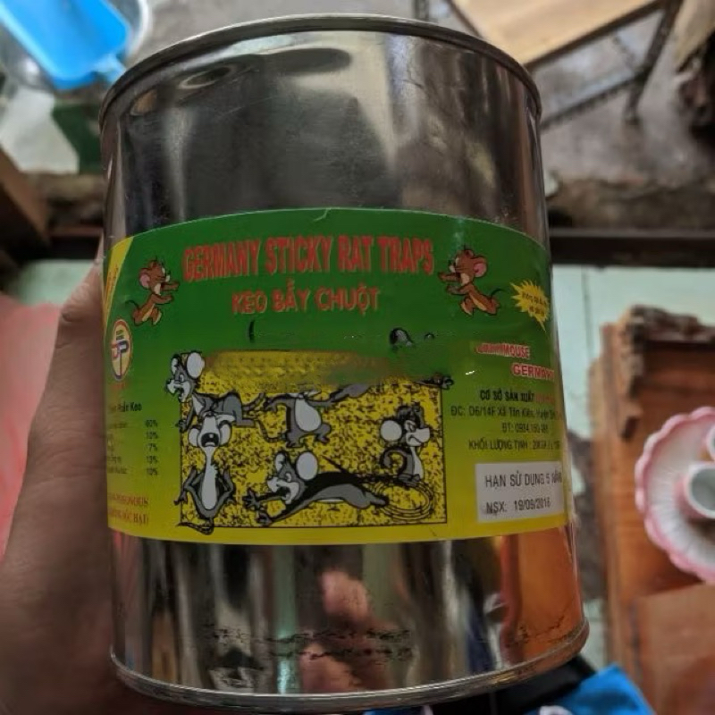 Keo dính chuột đại phát 800g(vì vỏ lon tái chế nên có lon sẽ sét như hình)
