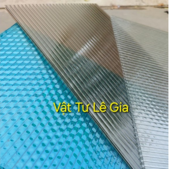 Tấm poly rỗng ruột Dày 4mm ,MÀU TRẮNG / MÀU XANH/ NÂU TRÀ đa năng