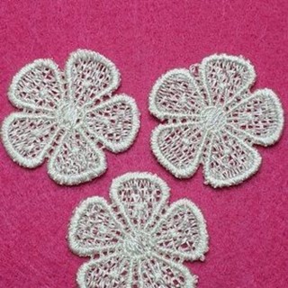 Set 10 hoa ren trắng size 4,8cm (H113)