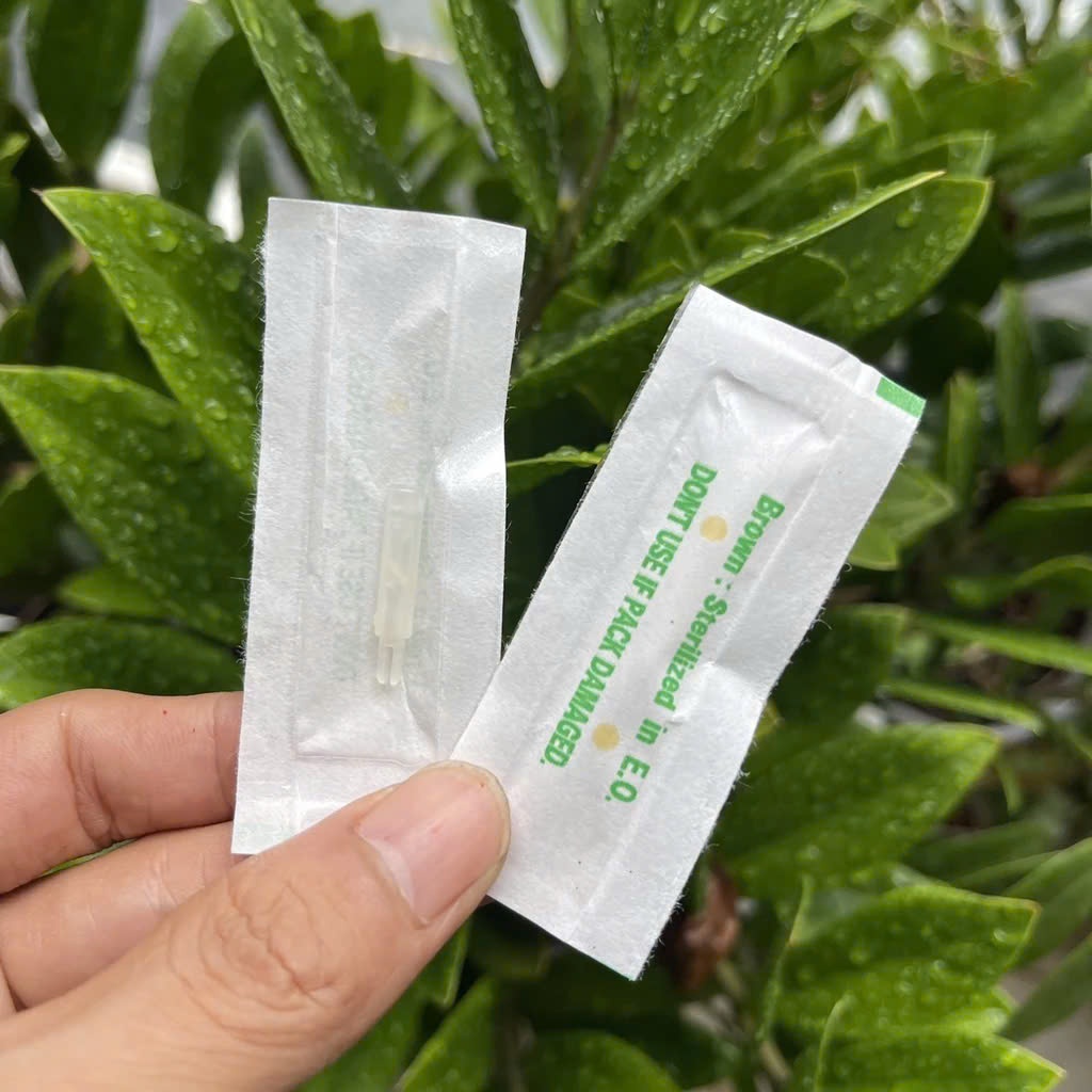 Trục gắn kim máy Giantsun