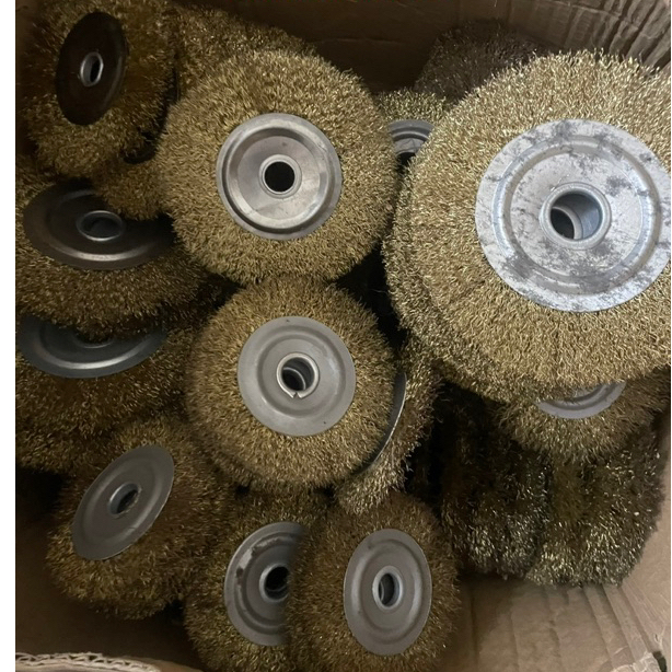 Chổi đánh rỉ đĩa phi 100mm,125mm,150mm