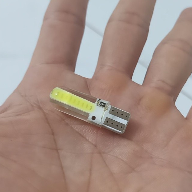 Bóng led T10 silicon sáng trắng 2 mặt