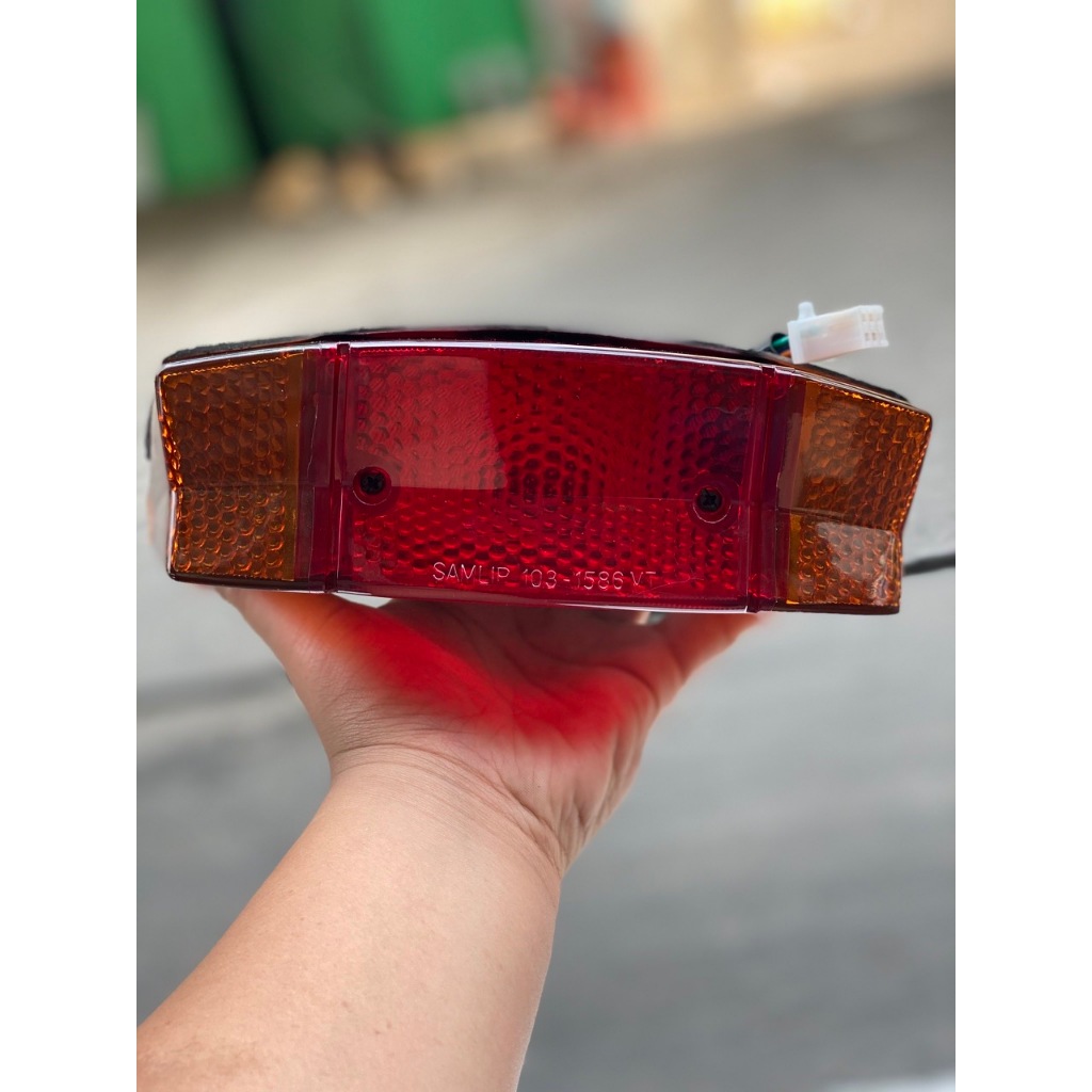 ĐÈN HẬU ( ĐÈN LÁI ) XE CITI 100 DAELIM