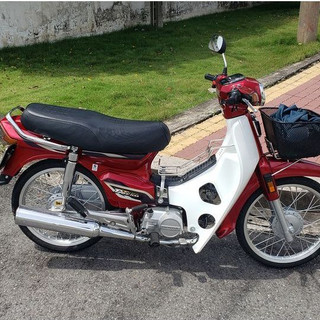 Sơn Samurai Màu Đỏ H138 (cần sơn nền bạc trước)