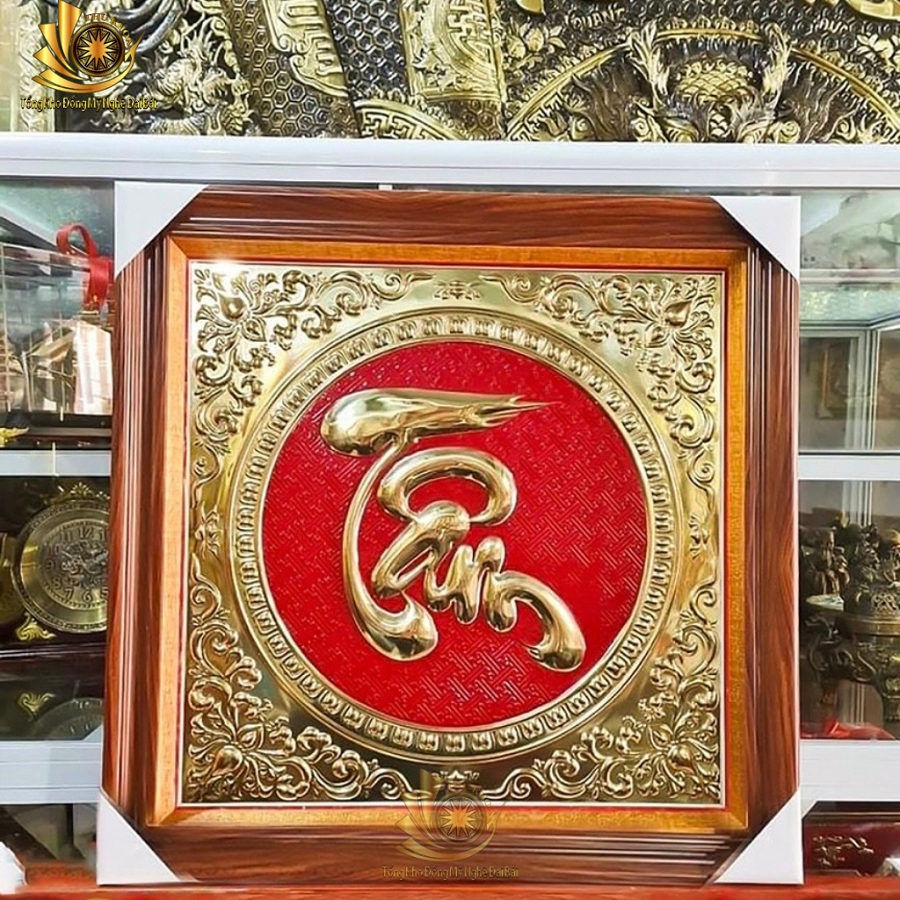 Tranh Đồng Quà Tặng 60x60cm Chữ Tâm, Tranh Chữ Thư Pháp Bằng Đồng Có Kính KT 60x60cm