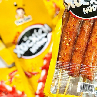 Snack hình xúc xích nướng (gói 28g)
