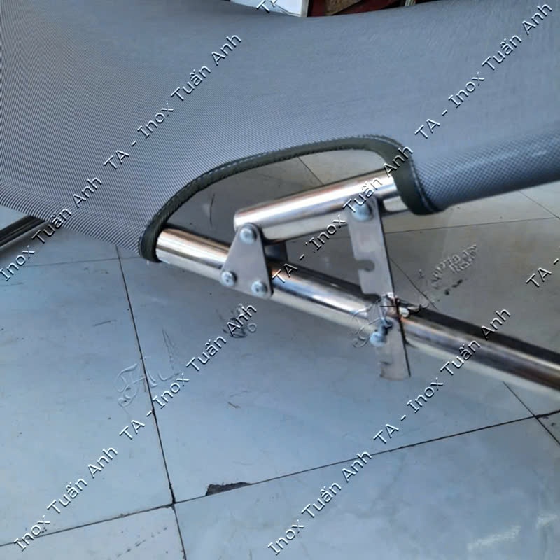 Giường xếp inox cỡ đại kích thước 80cmx2m - Giường gấp inox đại GXD80200 | BigBuy360 - bigbuy360.vn