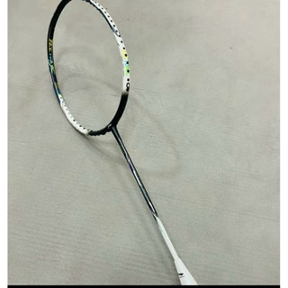 vợt LN techtonic 9 (1,1) căng max 13kg mua tặng 1 cuốn cán 1 túi đựng căng sẵn 11kg bảo hành 1 tháng