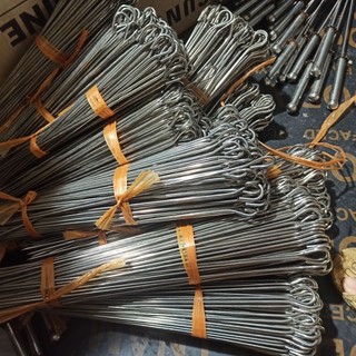 Xiên nướng inox phi 4 dài 70 cm