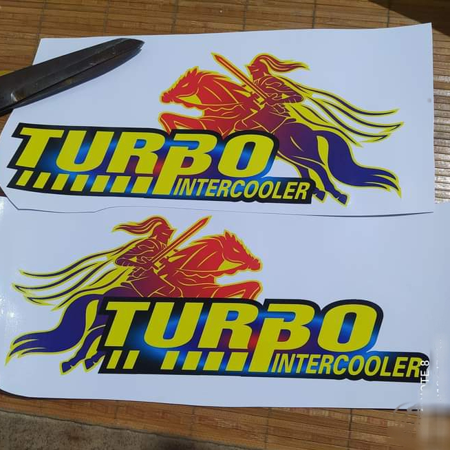 BỘ TEM TURBO  DÁN TRANG TRÍ XE TẢI, XE BEN, Ô TÔ.. CỬU LONG, HOWO. Tem chữ Turbo dán xe (sl:2 tem)