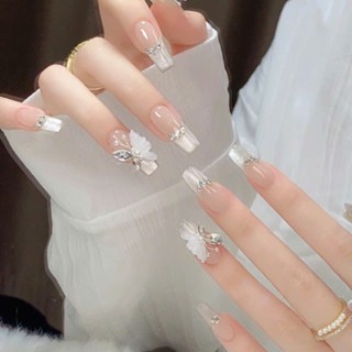 Nailbox mắt mèo đính đá, Móng tay giả đính charm bướm pha lê, Nailbox thiết kế cô dâu sang chảnh DY-96 Shyn house Nail
