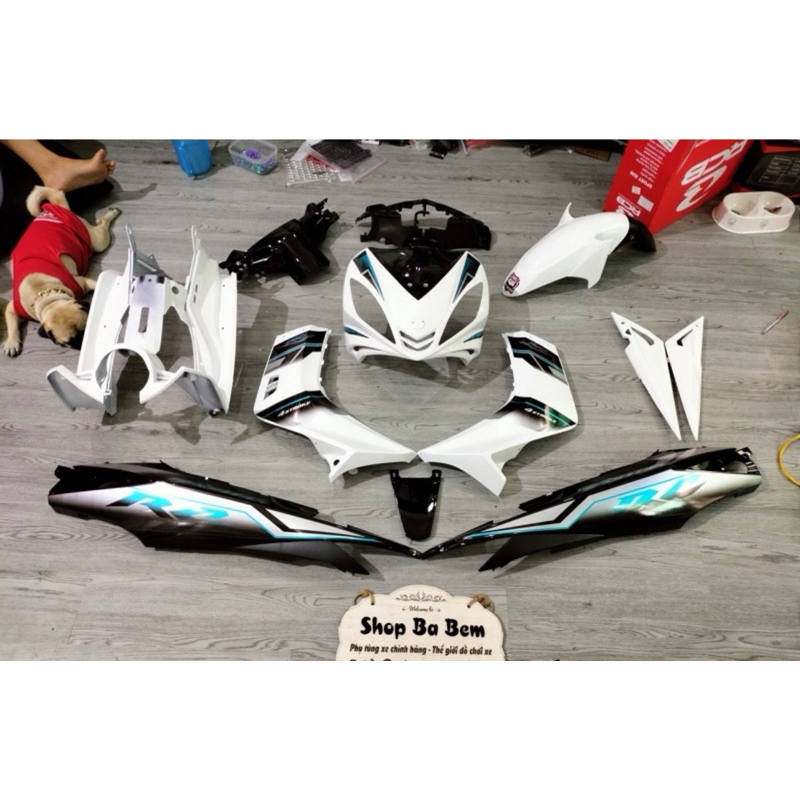 Dàn Áo Đen Trắng Ex Nhỏ