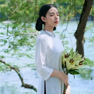 Áo dài cách tân lụa gấm dáng suông  trơn cổ cao tay lỡ - Áo cách gấm suông trắng cổ cao - MÃ A