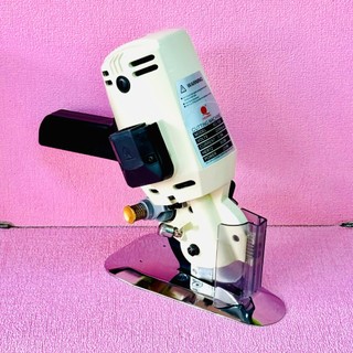 MÁY CẮT VẢI CẦM TAY RC-100 (độ cắt cao 3cm)