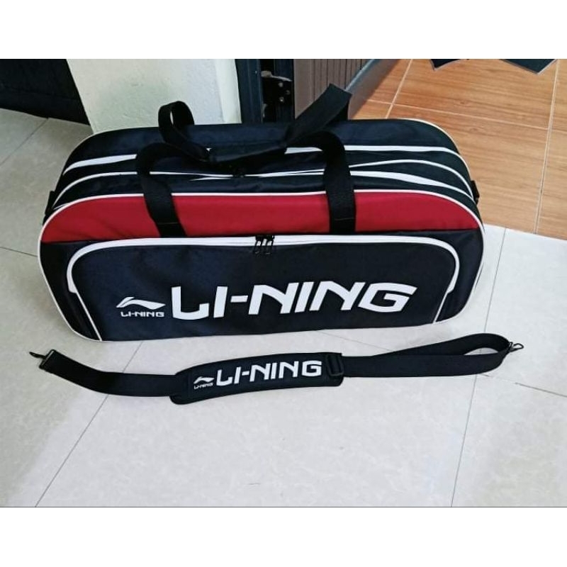 túi vợt cầu lông vuông