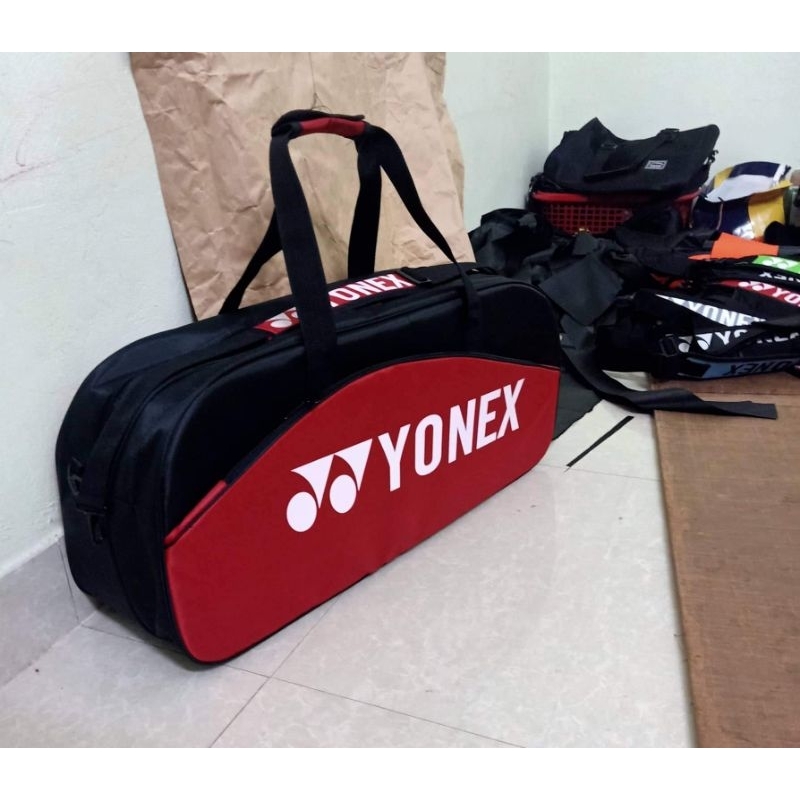 boa vợt Yonex vuông