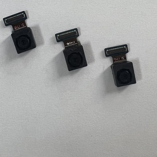 Camera trước Samsung S8 Active