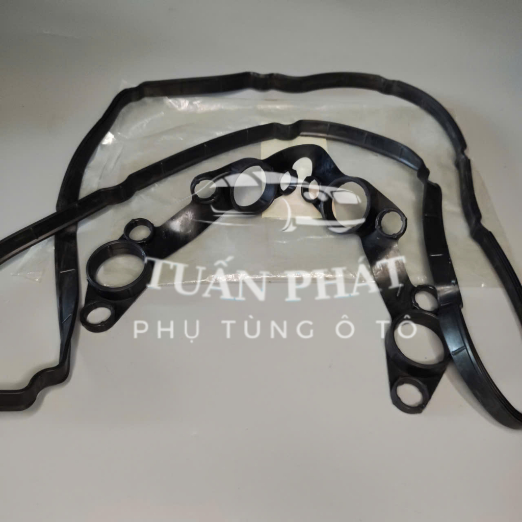 Gioăng Giàn Cò, Bugi Innova Fortuner