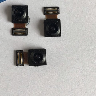 Camera trước Huawei Mate 20