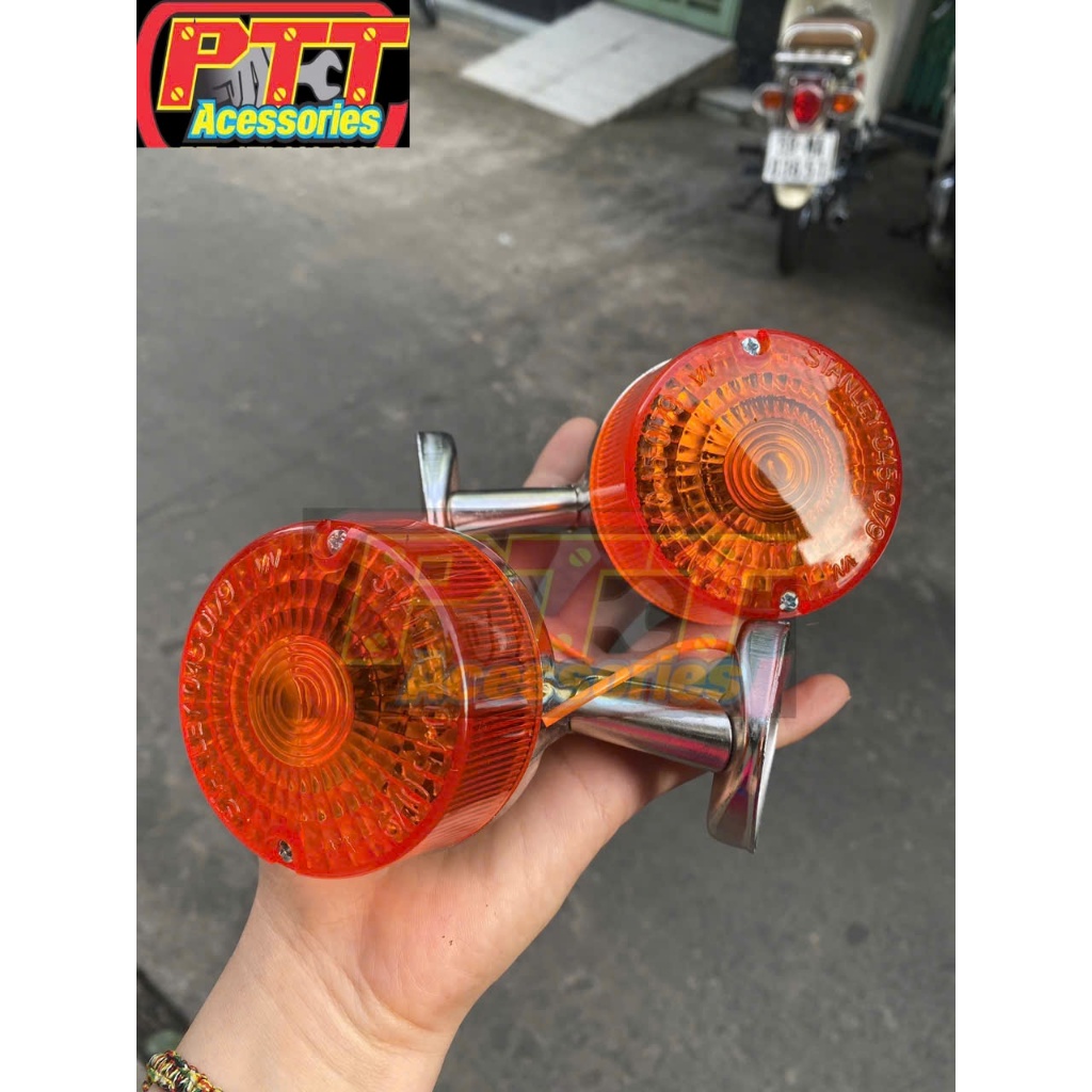CẶP XI NHAN SAU XE CUB 81 ( HÀNG ĐẸP )
