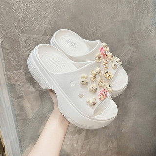 tặng 16 stikco gấu labubu-dép đúc khối 5 phân kem đen Trắng