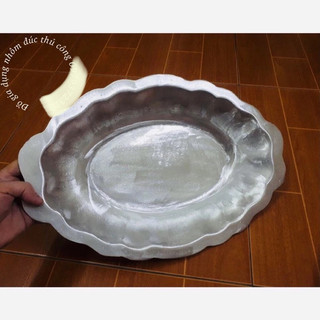 Khay lẩu cá chép om dưa bằng gang đúc ( loại trung )