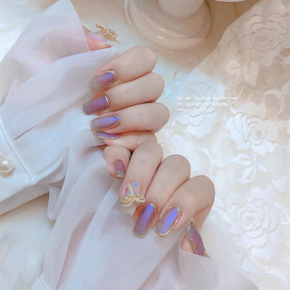 Cham nơ ngọc gắn móng