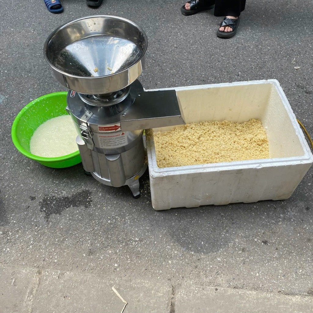 Máy Xay Vắt Đậu Nành, Làm Sữa Ngô, Sữa Hạt 1100Kw. Lọc Sạch Nước,Tự Động Tách Bã Chuyên Nghiệp. Năng Suất 30kg/h.