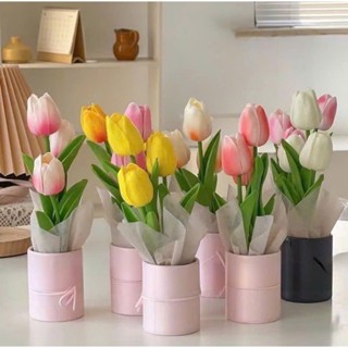 Lọ hoa Tulip giả decor nhà cửa, phụ kiện chụp ảnh, Hoa giả trang trí bàn làm việc, bàn học, Quà tặng ngày lễ