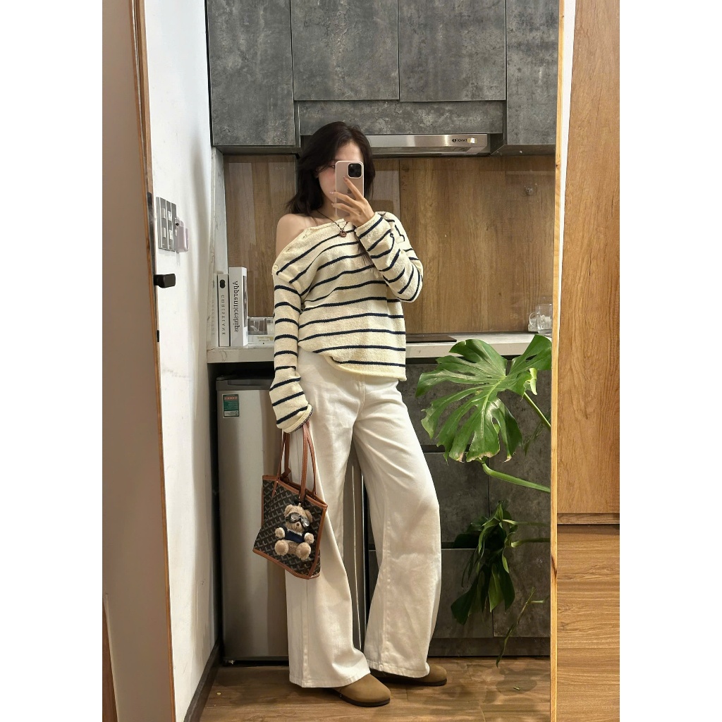 (ẢNH OLDSCHOOL) Quần jeans TRẮNG ỐNG LOE form rộng dài chùm phủ chân Q7767 | BigBuy360 - bigbuy360.vn