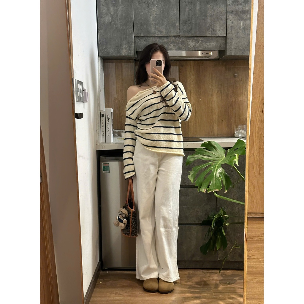 (ẢNH OLDSCHOOL) Quần jeans TRẮNG ỐNG LOE form rộng dài chùm phủ chân Q7767 | BigBuy360 - bigbuy360.vn