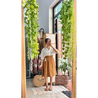 ÁO SƠ MI CỔ V PHỐI BÈO TAY BỒNG