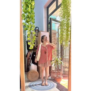ÁO MORI CHẤM BI ĐÍNH CÚC GỖ