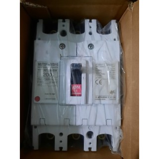 APTOMAT 3 PHA MITSUBISHI MÀU TRẮNG