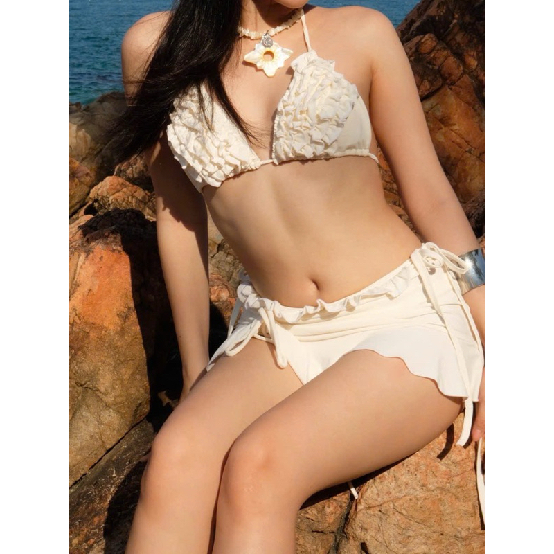Sẵn hàng- Bikini 3 món thiết kế ren đi biển | BigBuy360 - bigbuy360.vn
