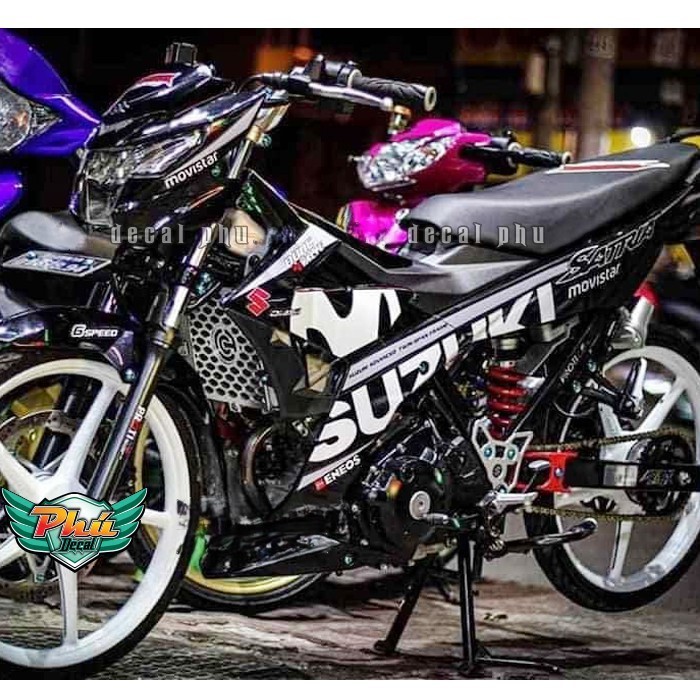 Tem rời Satria movistar đen trắng