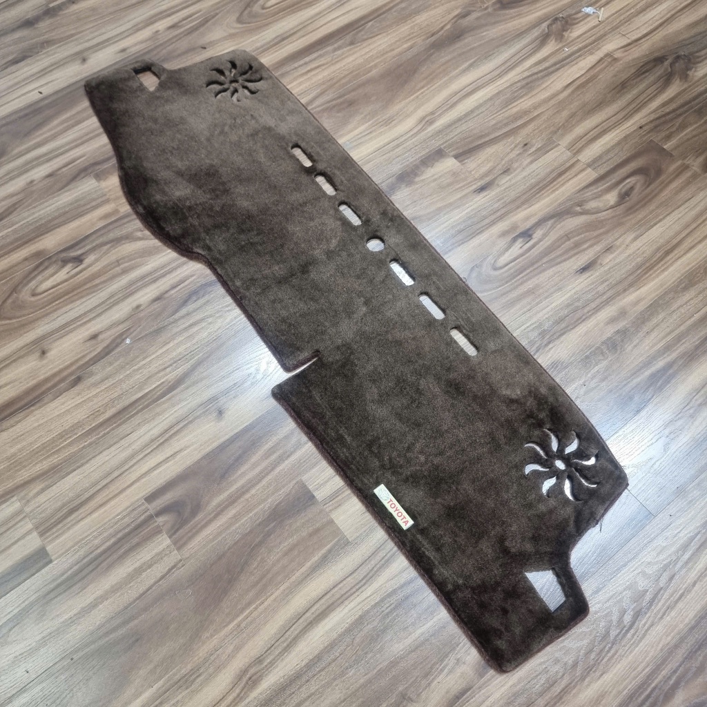 Toyota INNOVA, INNOVA CROSS - Thảm taplo Toyota Innova, Innova Cross, chống nắng nóng taplo xe, thảm