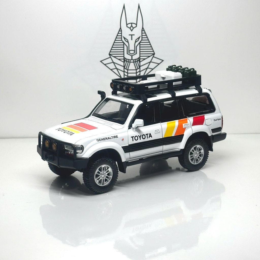 Mô Hình Xe Ôtô Kim Loại 1/24 Siêu Xe TOYOTA LAND CRUISER LC80 Dùng Để Trưng Bày Bàn Làm Việc