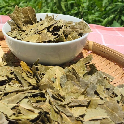 Lá Neem Ấn Độ ( sấy khô loại 1)