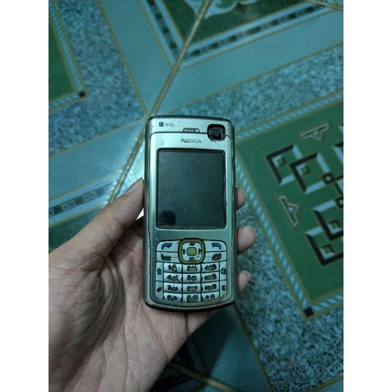 Xác điện thoại Nokia N70 bán xác nhanh không test