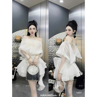 Đầm trễ vai kiểu tùng xòe đính hoa gắn dải dây bèo hở lưng