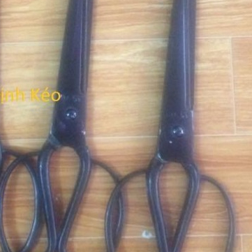Kéo cắt may 18 phân màu đen ( cắt vải)